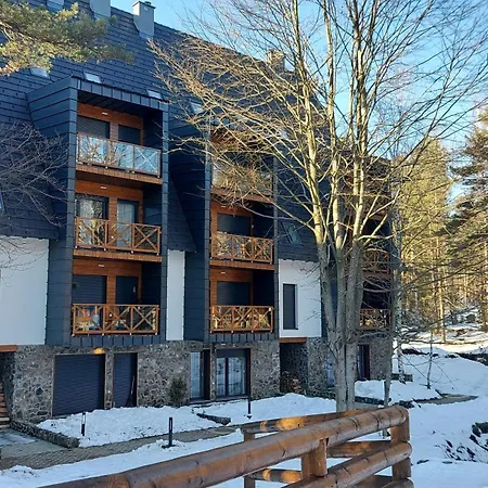 Perunika D9 - Divcigora 公寓 *