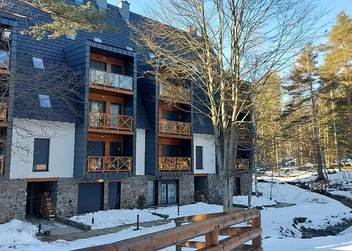 Perunika D9 - Divcigora アパート *